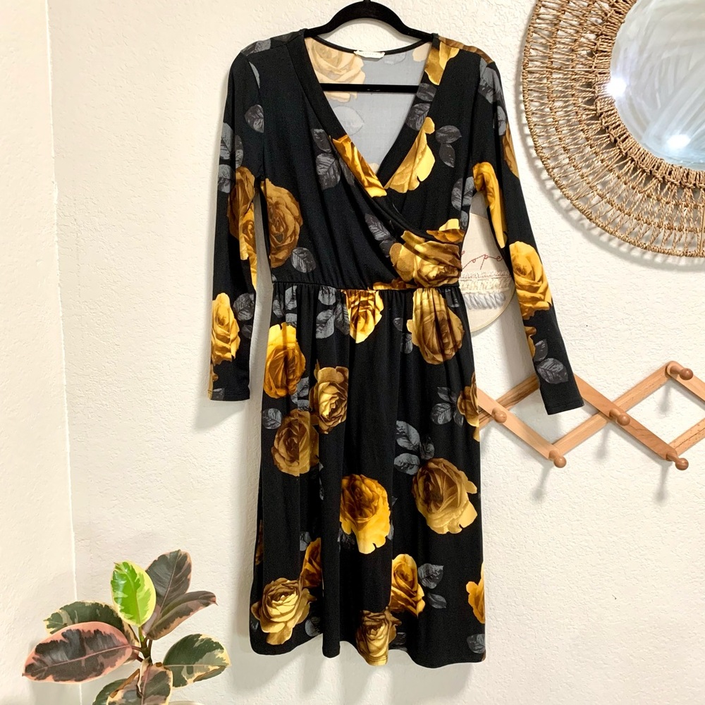 Stretch knee length floral dress